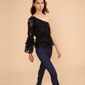 Cynthia Rowley - Beatrix Lace One Sleeve Top - Sm